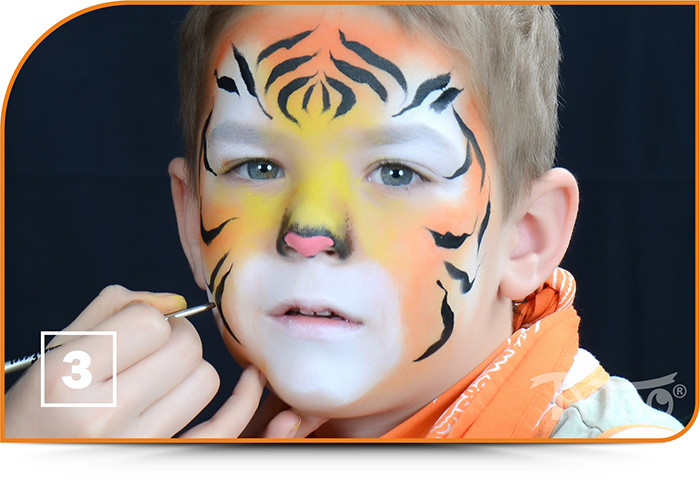 Tigris kölyök arcfestés lépésről-lépésről